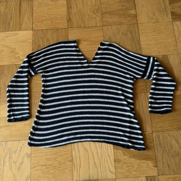 Vince Large Linen Pullover Sweater V Neck Striped Knit Long Sleeve - Picture 3 of 9